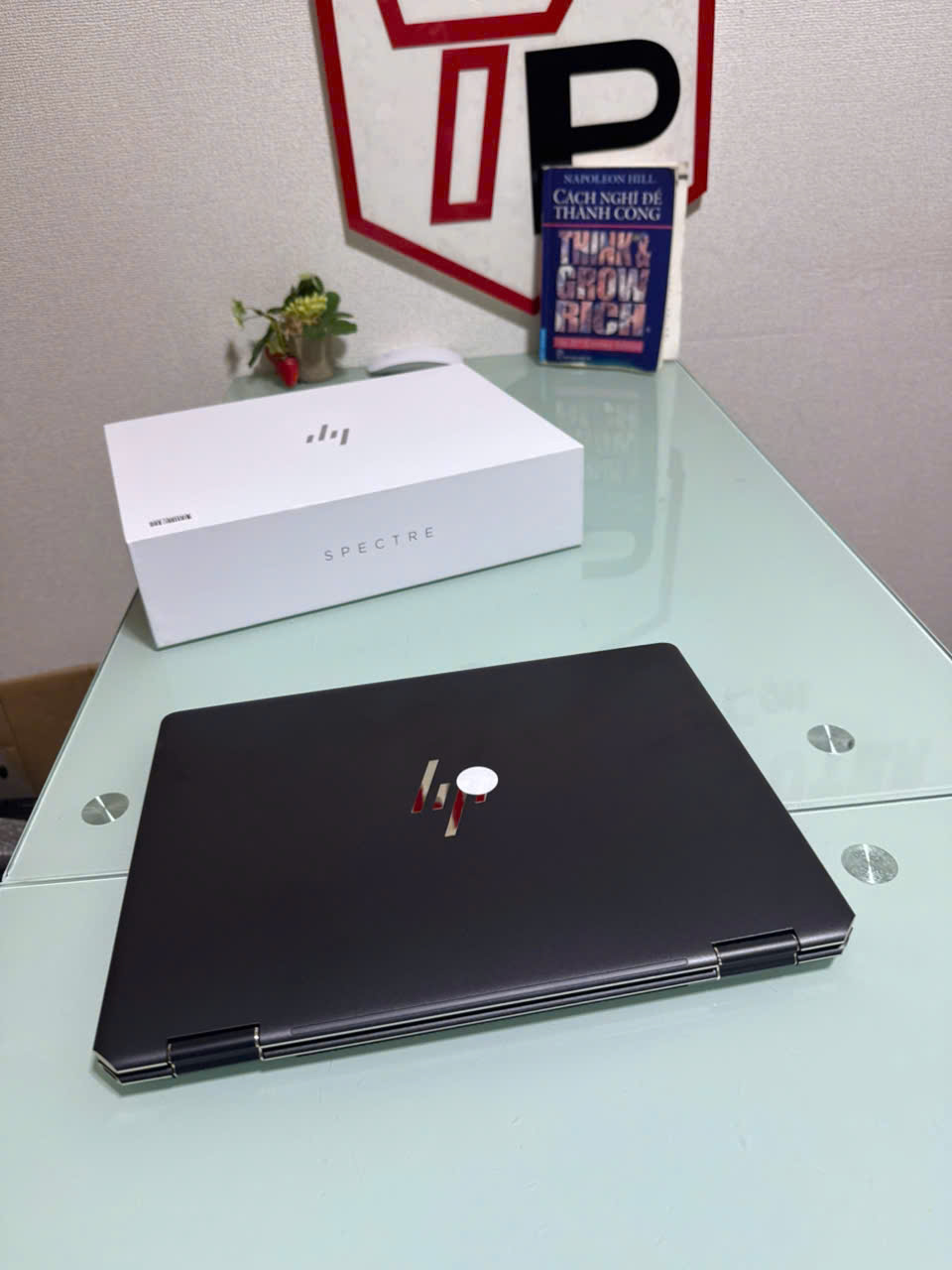 HP Spectre x360 2in1 Laptop 14 / i5-1235U (up to 4.40Ghz | 10 nhân